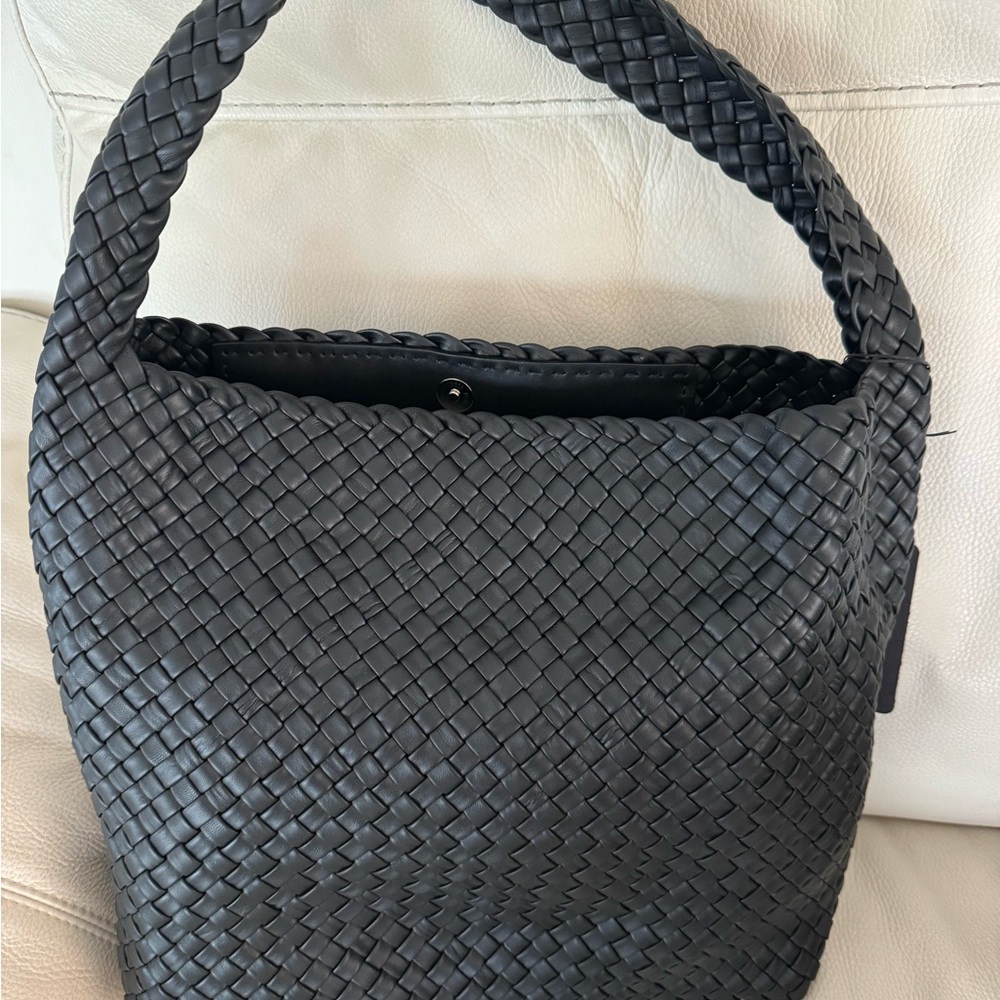 FALOR NWT Woven BLACK Tote, Shoulderbag, Tote